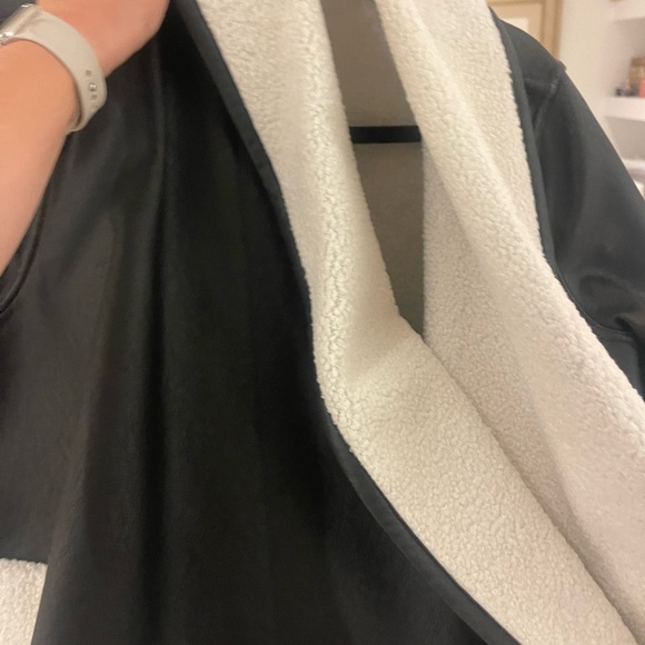 Spanx leather wrap - Picture 3 of 5